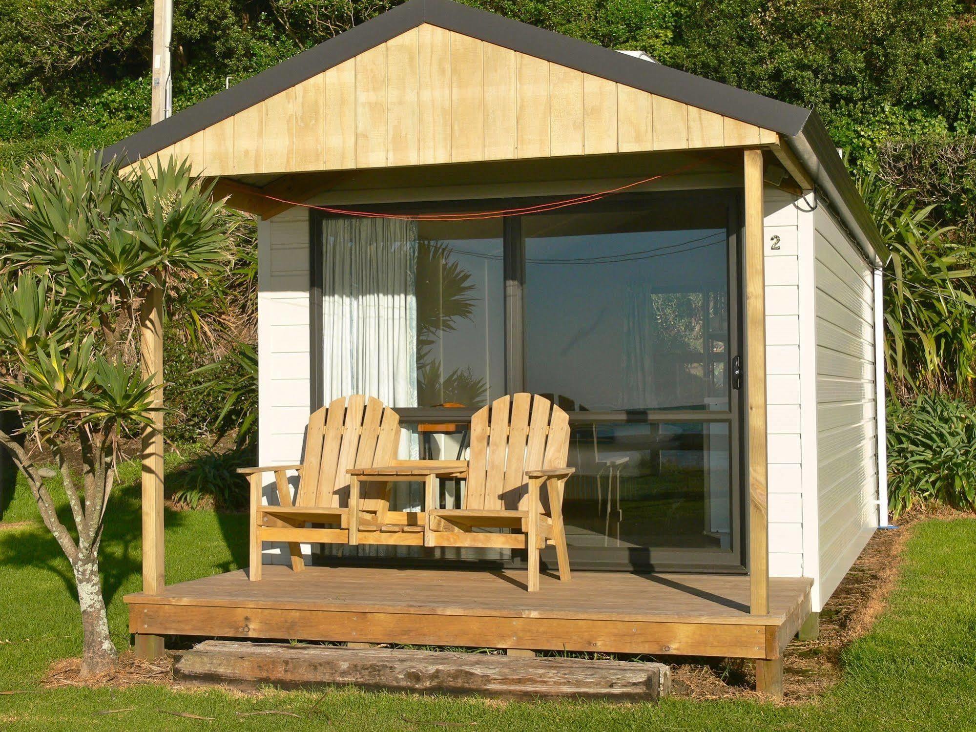 Oakura Beach Holiday Park Exterior photo